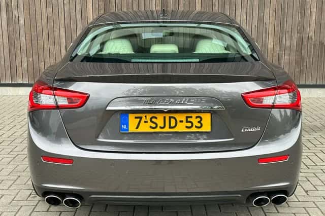 Maserati Ghibli (2013) thumbnail 4