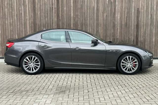 Maserati Ghibli (2013) thumbnail 6