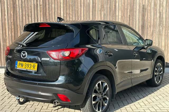 Mazda CX-5 (2017) thumbnail 5