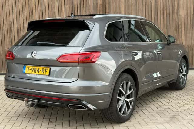 Volkswagen Touareg (2019) thumbnail 6