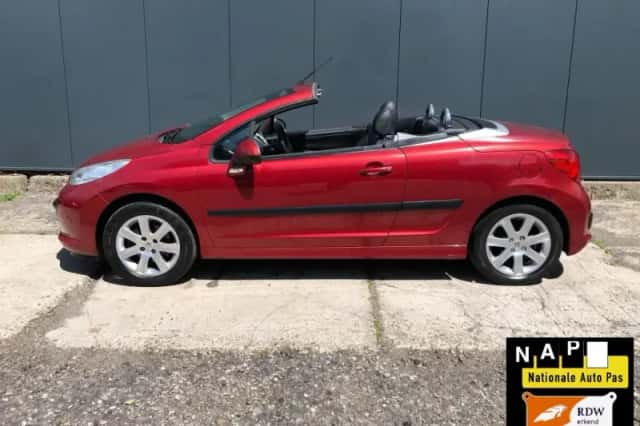 Peugeot 207 (2008) thumbnail 4