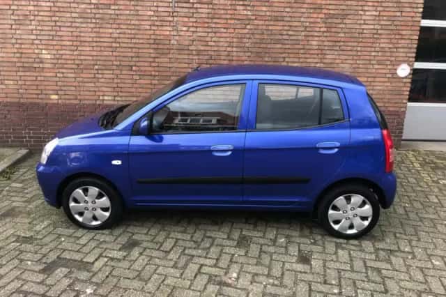 Kia Picanto (2004) thumbnail 4