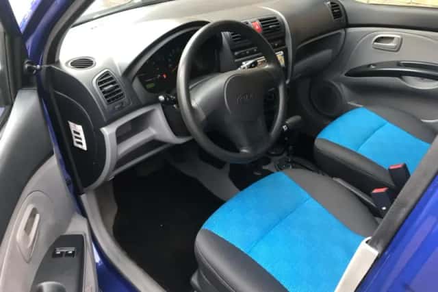 Kia Picanto (2004) thumbnail 5