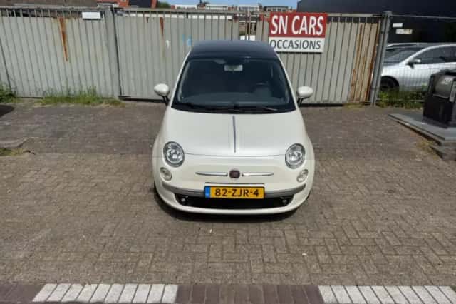 Fiat 500 (2012) thumbnail 2