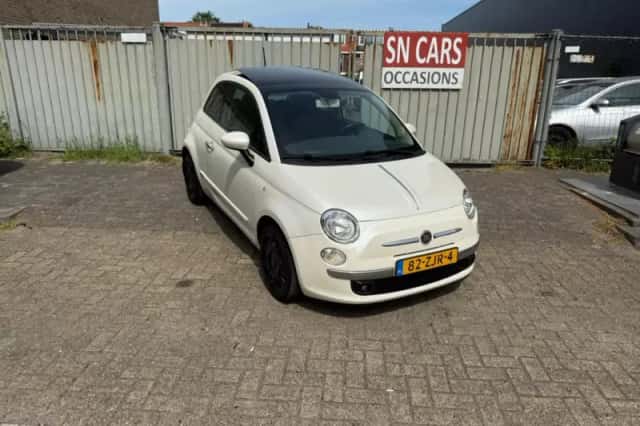 Fiat 500 (2012) thumbnail 3