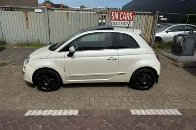 Fiat 500 (2012) thumbnail 4