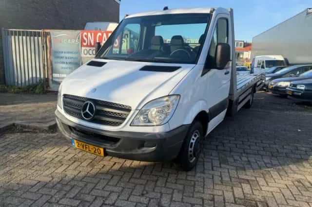 Mercedes-Benz Sprinter (2009) thumbnail 1