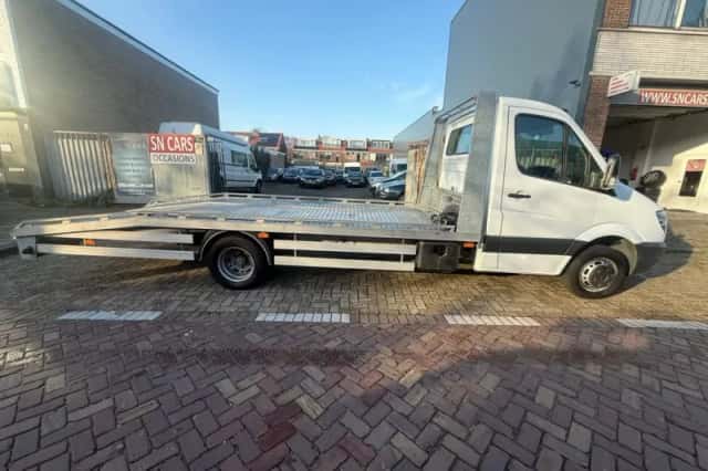 Mercedes-Benz Sprinter (2009) thumbnail 6