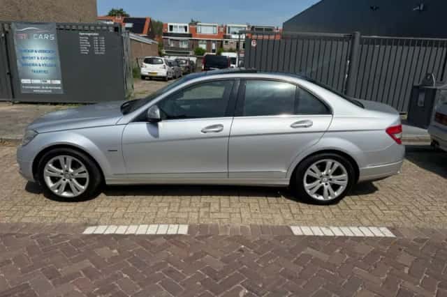Mercedes-Benz C-Klasse (2007) thumbnail 4