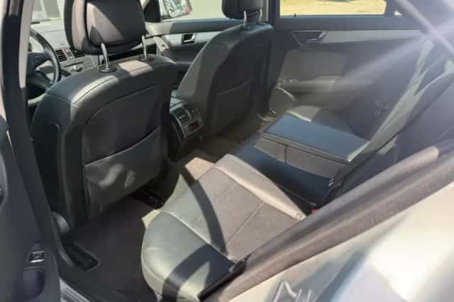 Mercedes-Benz C-Klasse (2007) thumbnail 6