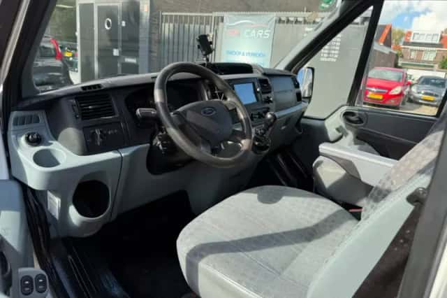 Ford Transit (2006) thumbnail 5
