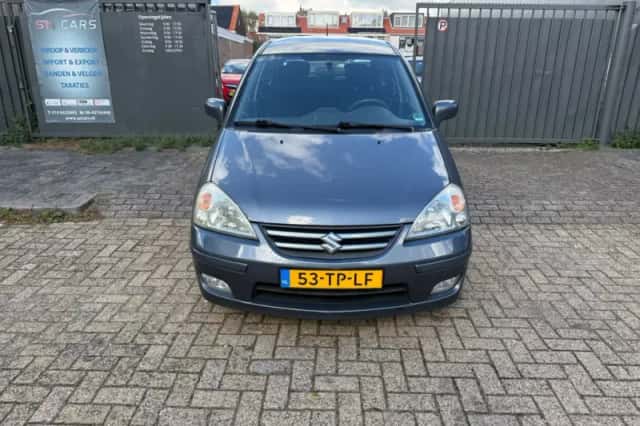 Suzuki Liana (2007) thumbnail 2