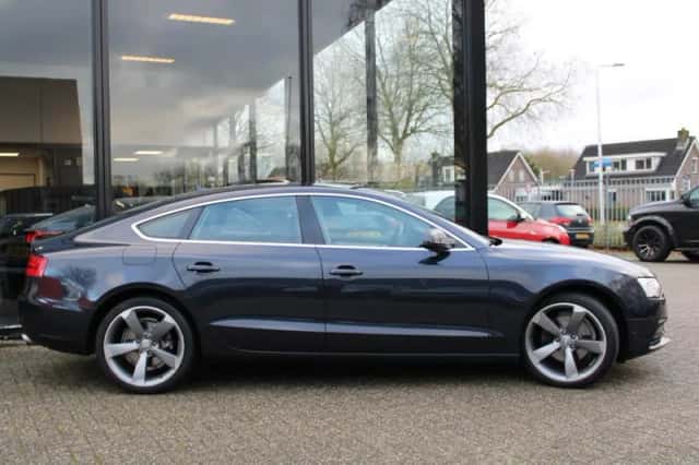Audi A5 (2013) thumbnail 2