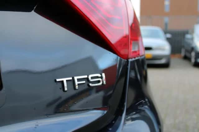 Audi A5 (2013) thumbnail 4