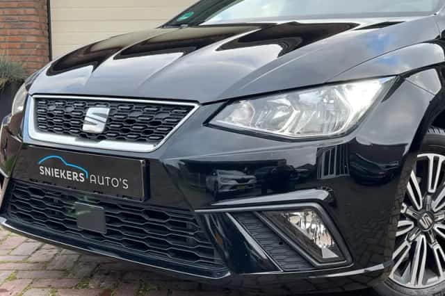 SEAT Ibiza (2017) thumbnail 5
