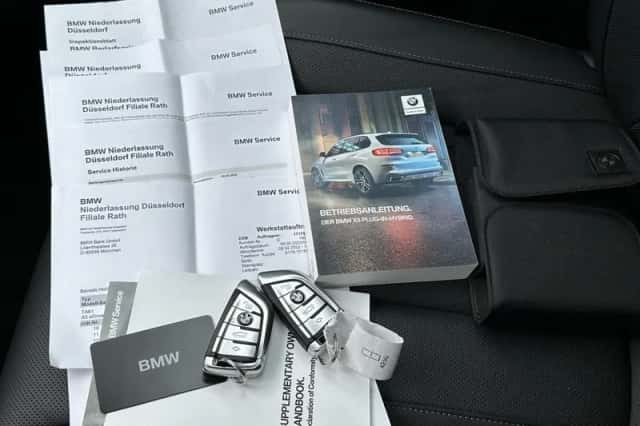 BMW X5 (2020) thumbnail 2