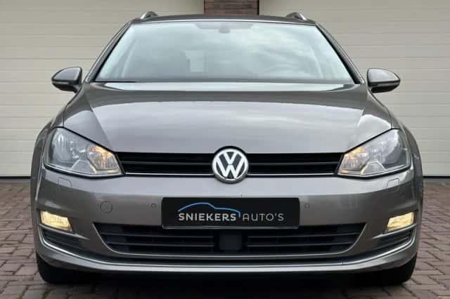 Volkswagen Golf (2016) thumbnail 6