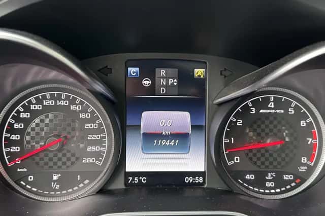 Mercedes-Benz C-Klasse (2016) thumbnail 5