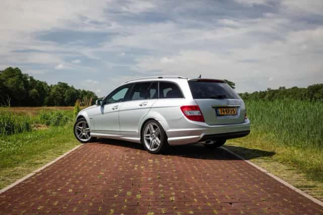 Mercedes-Benz C-Klasse (2008) thumbnail 6