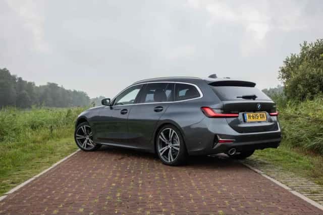 BMW 3-Serie (2020) thumbnail 2