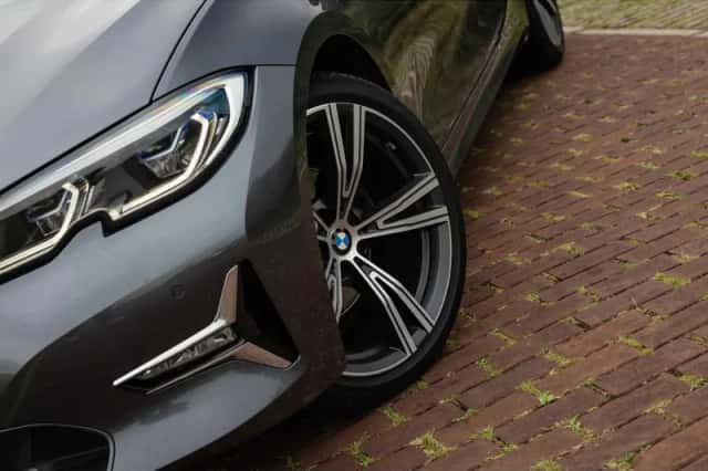 BMW 3-Serie (2020) thumbnail 4