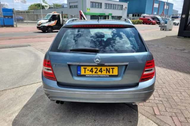 Mercedes-Benz C-Klasse (2012) thumbnail 4