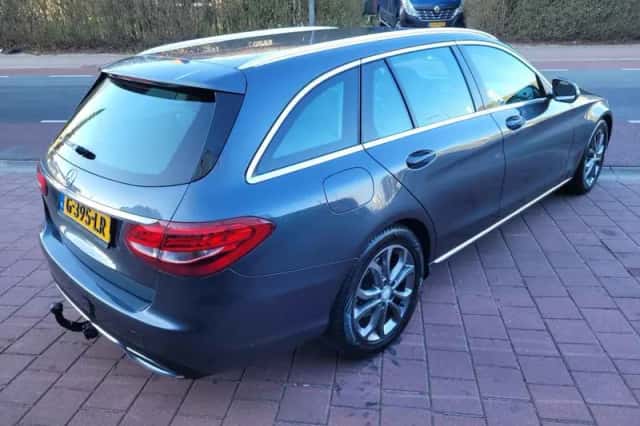 Mercedes-Benz C-Klasse (2015) thumbnail 5
