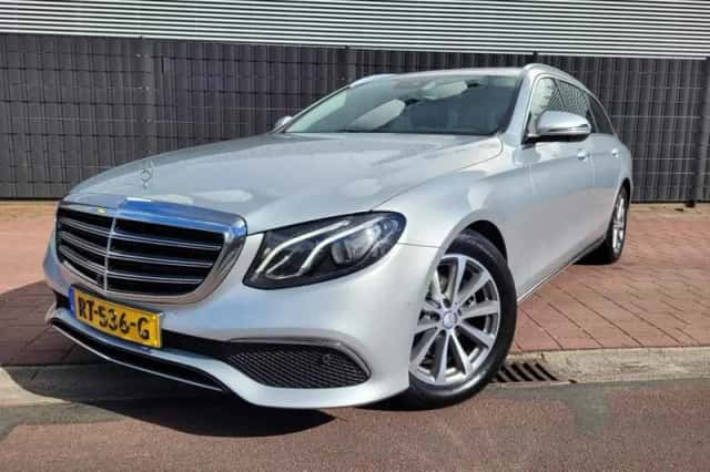 Mercedes-Benz E-Klasse (2016) thumbnail 1