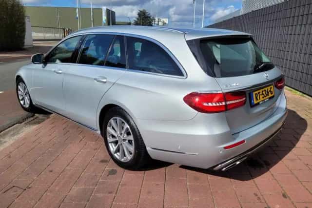 Mercedes-Benz E-Klasse (2016) thumbnail 3