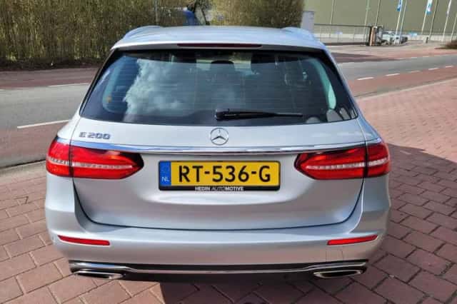 Mercedes-Benz E-Klasse (2016) thumbnail 4