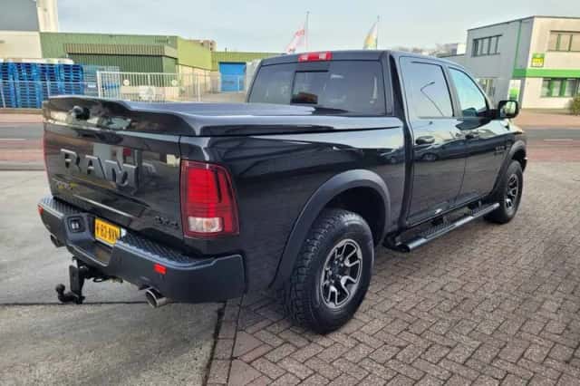 Dodge Ram (2016) thumbnail 4
