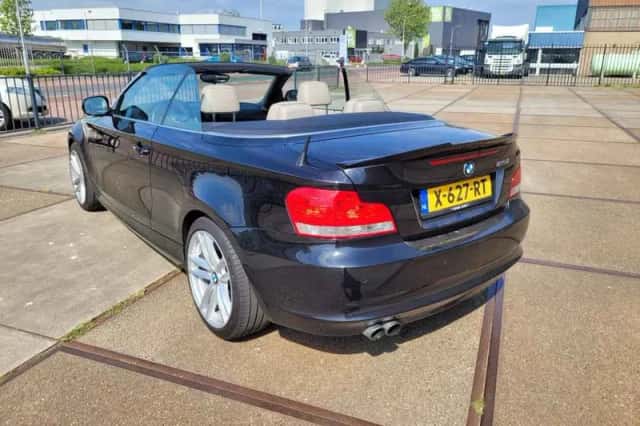 BMW 1-Serie (2010) thumbnail 3