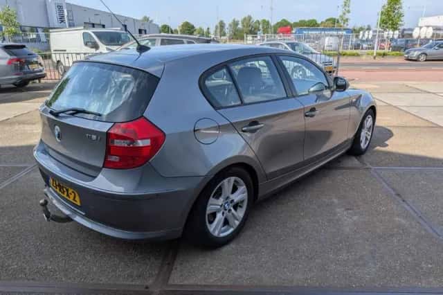 BMW 1-Serie (2011) thumbnail 5