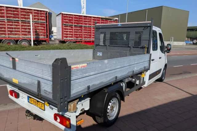 Renault Master (2015) thumbnail 6