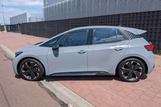 CUPRA Born (2022) thumbnail 2