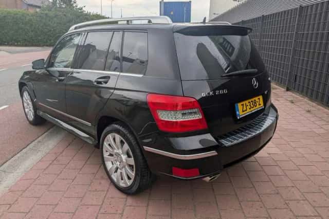 Mercedes-Benz GLK-Klasse (2009) thumbnail 3