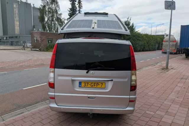 Mercedes-Benz Viano (2007) thumbnail 4