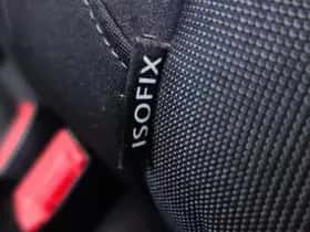 Volkswagen Golf (2012) thumbnail 12
