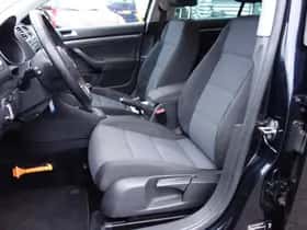 Volkswagen Golf (2012) thumbnail 10
