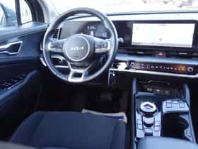 Kia Sportage (2022) thumbnail 2