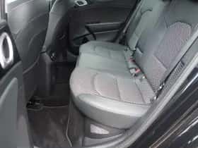 Kia Ceed (2024) thumbnail 16