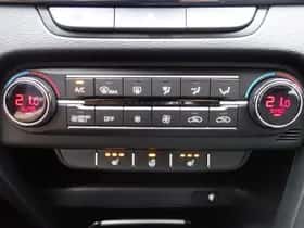 Kia Ceed (2024) thumbnail 3