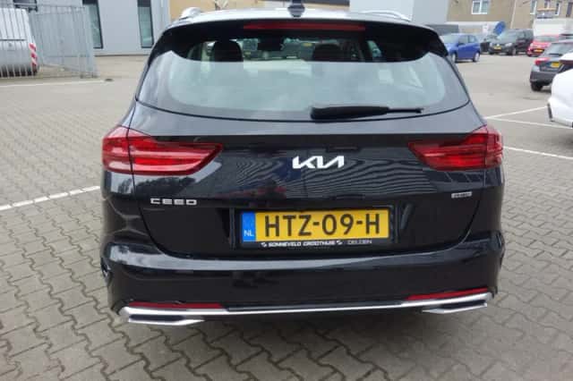 Kia Ceed (2024) thumbnail 5