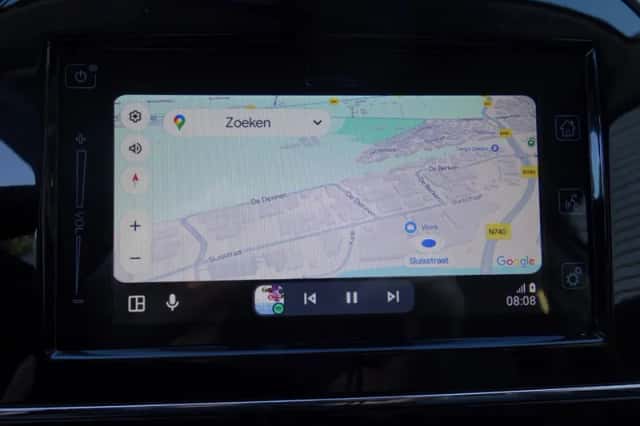 Suzuki Vitara (2023) thumbnail 2