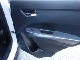 Suzuki Vitara (2023) thumbnail 31