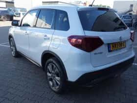 Suzuki Vitara (2023) thumbnail 5