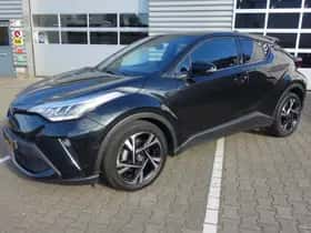 Toyota C-HR (2023) thumbnail 1