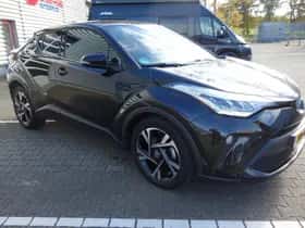 Toyota C-HR thumbnail 7