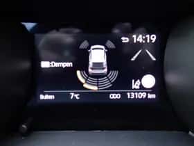 Mazda 2 (2022) thumbnail 3