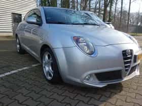 Alfa Romeo Mito (2015) thumbnail 7